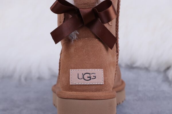 UGG 39.31$ CODE 279-2440-R - Image 3