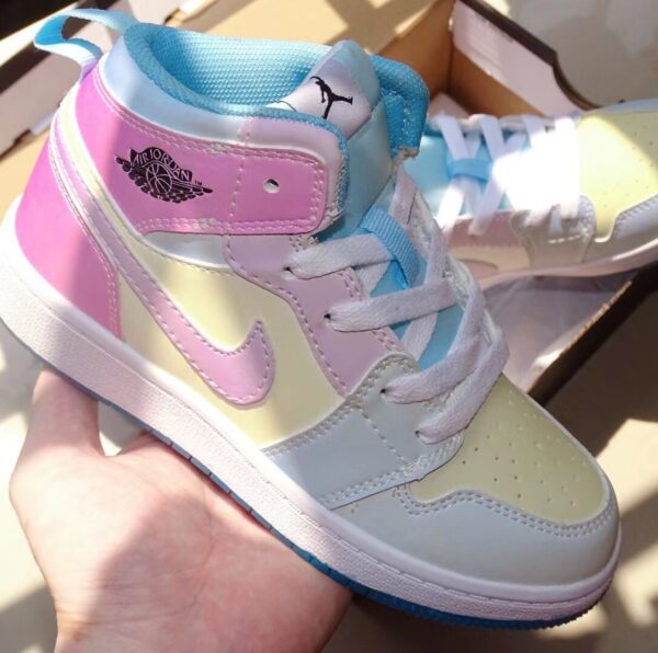 B2140-40.99$ NIKE KID