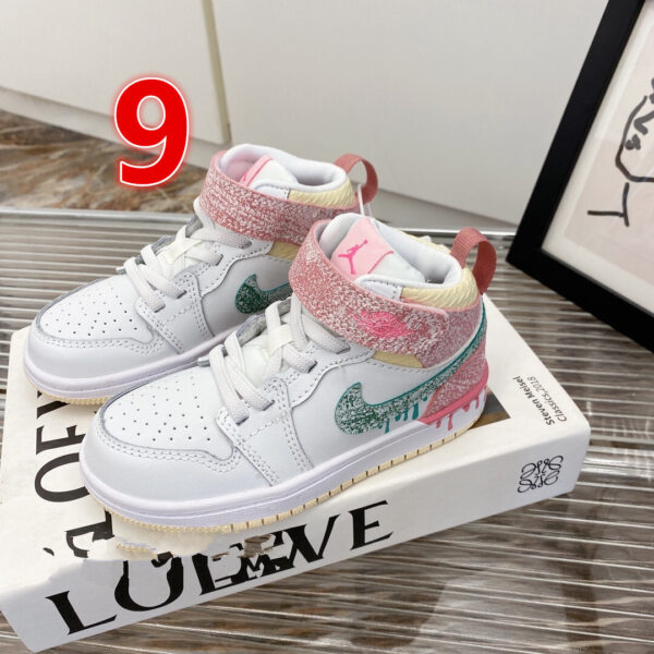 B1690-39.88$NIKE - Image 11