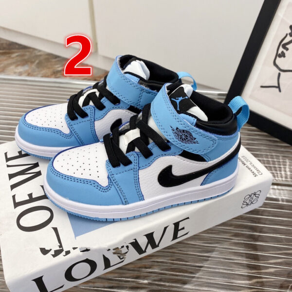 B1690-39.88$NIKE - Image 9