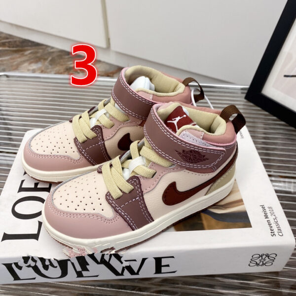 B1690-39.88$NIKE - Image 10