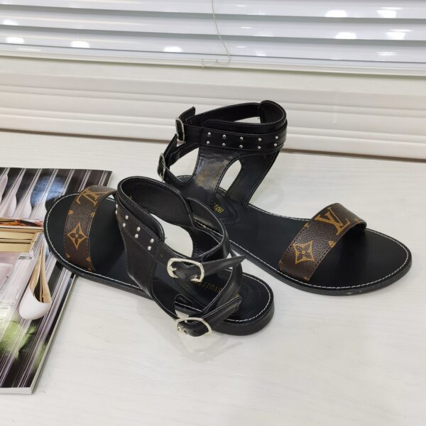 6592-R LV 27.99$ - Image 2
