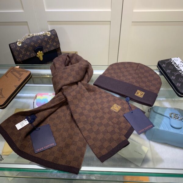 LV 39.99$ code 391-6196-R - Image 3
