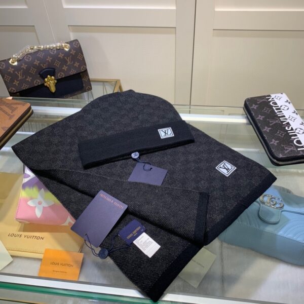LV 39.99$ code 391-6196-R - Image 9