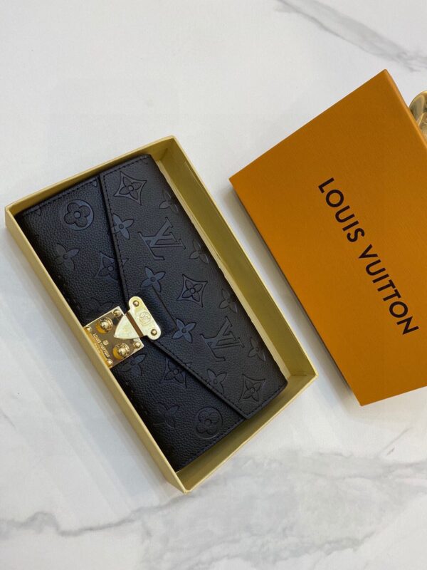 LV 43.98$ CODE 306-6164-R - Image 5