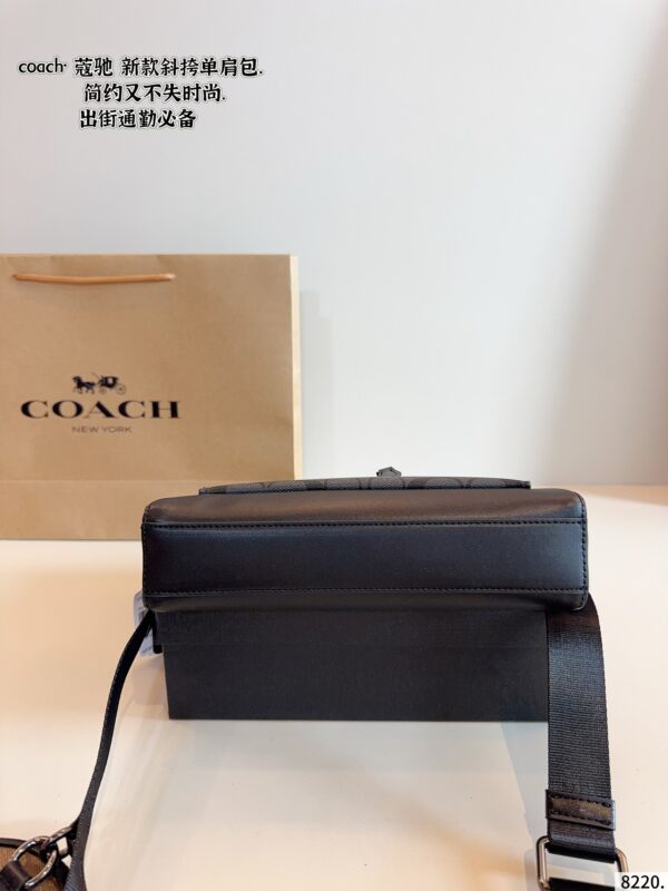 COACH 59.99$ code 306-7594-R - Image 3