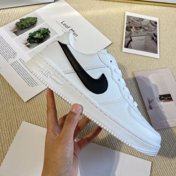 B1775-29.99$ Nike - Image 5