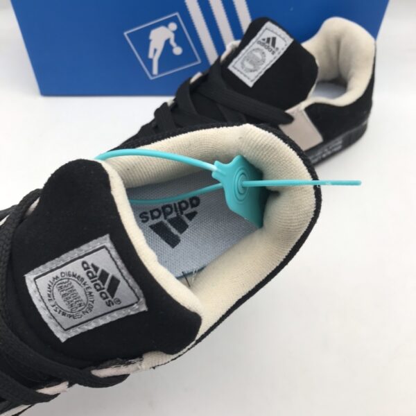 adidas 32.22$ code 436-6457-R - Image 6
