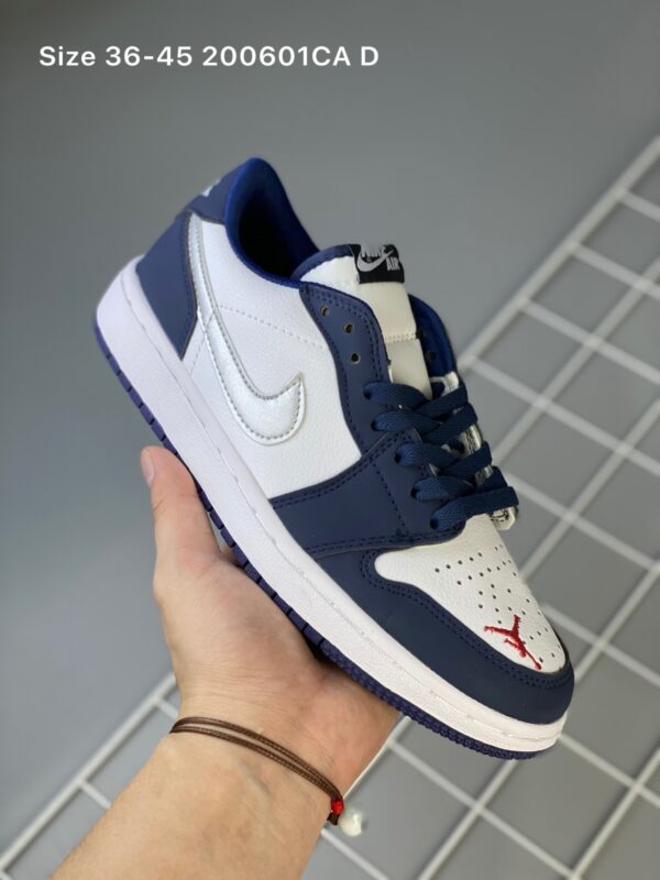 28.99$ Nike CODE shu-5481-R - Image 9