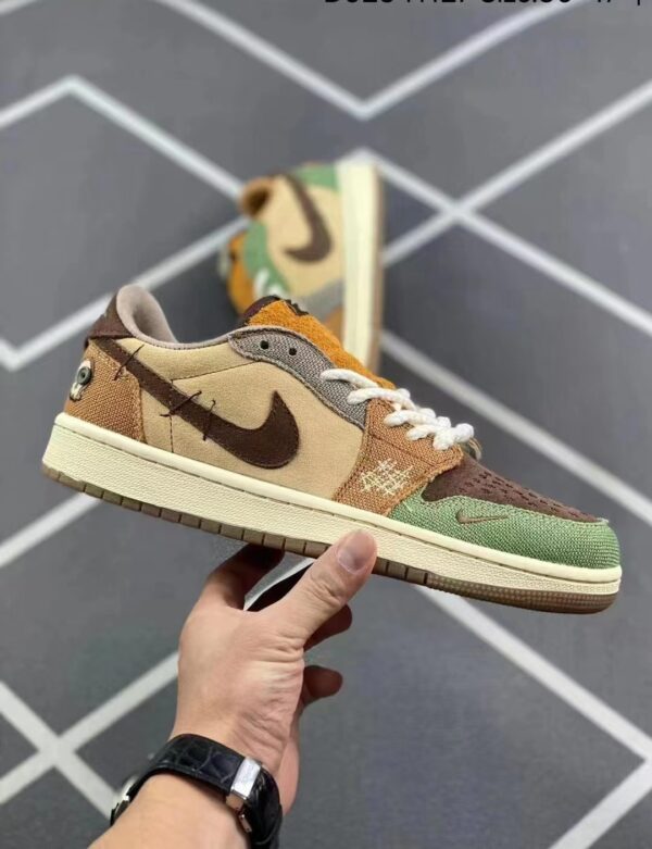 Nike 57.23$ code 351-6470-R