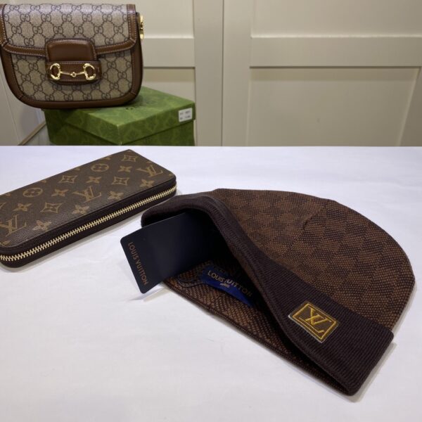 LV 17.99$ CODE 391-6191-R - Image 2
