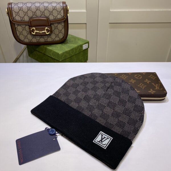 LV 17.99$ CODE 391-6191-R - Image 12