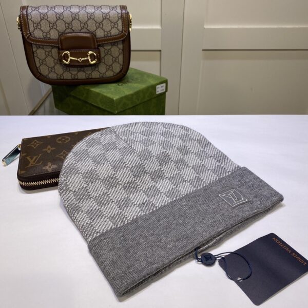 LV 17.99$ CODE 391-6191-R - Image 7