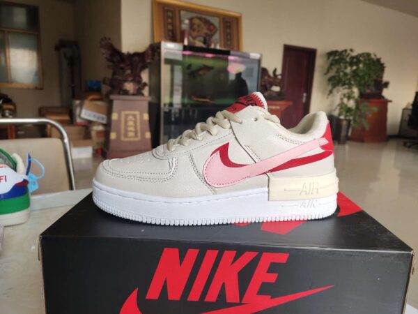 Nike 28.91$ CODE shu-2137-R - Image 3