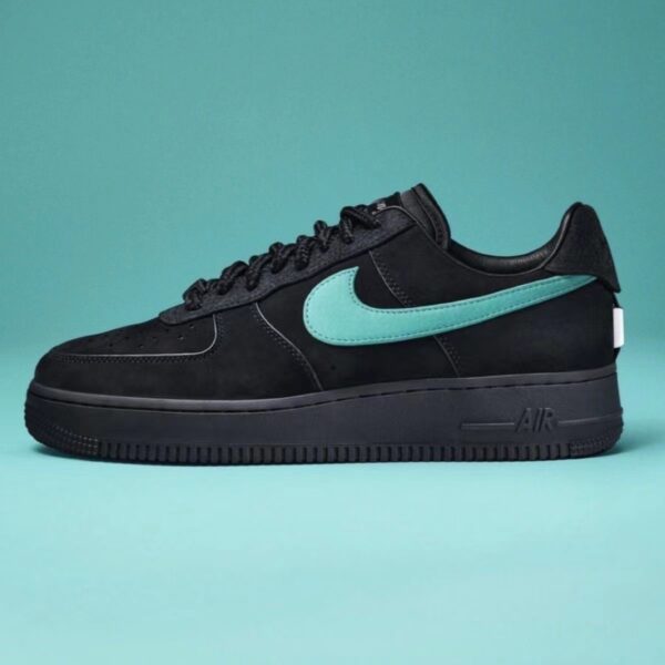 NIKE 55$ code 351-6497-R - Image 5