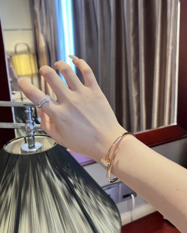 Cartier 47.33$ code 447-6647-R - Image 2
