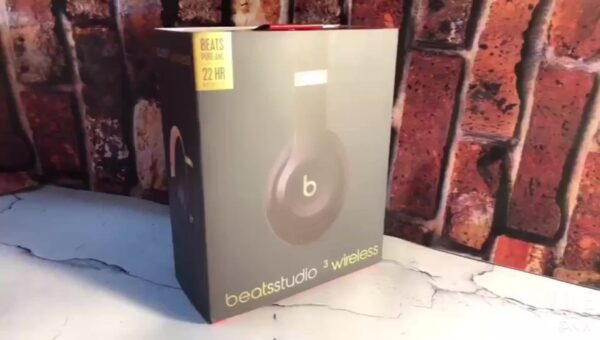 3430- Beats studio3 32.12$ CODE 201