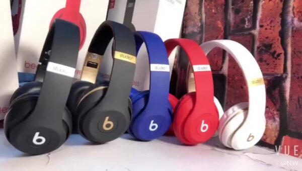 3430- Beats studio3 32.12$ CODE 201 - Image 3