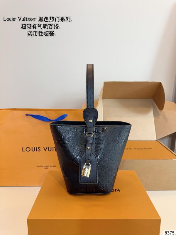 LV 63.88$ code 306-7593-R - Image 5