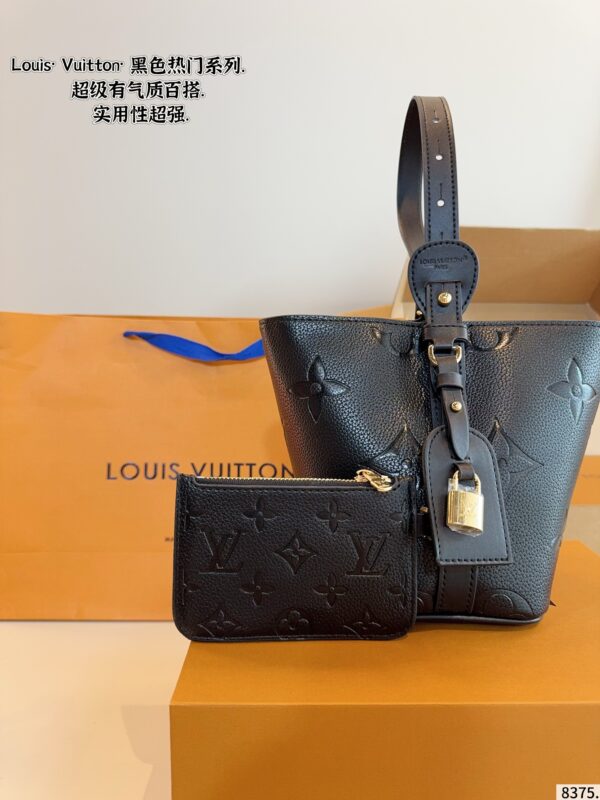 LV 63.88$ code 306-7593-R - Image 7