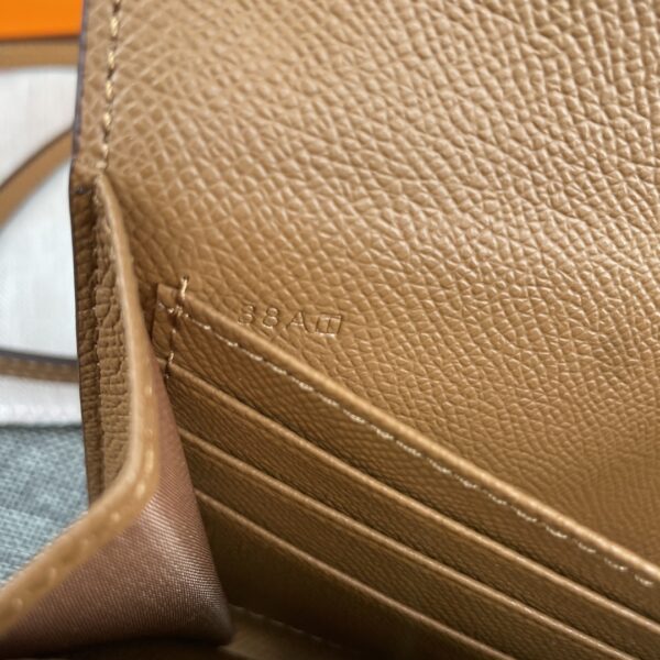 285-6352-R Hermes 58.88$ - Image 9