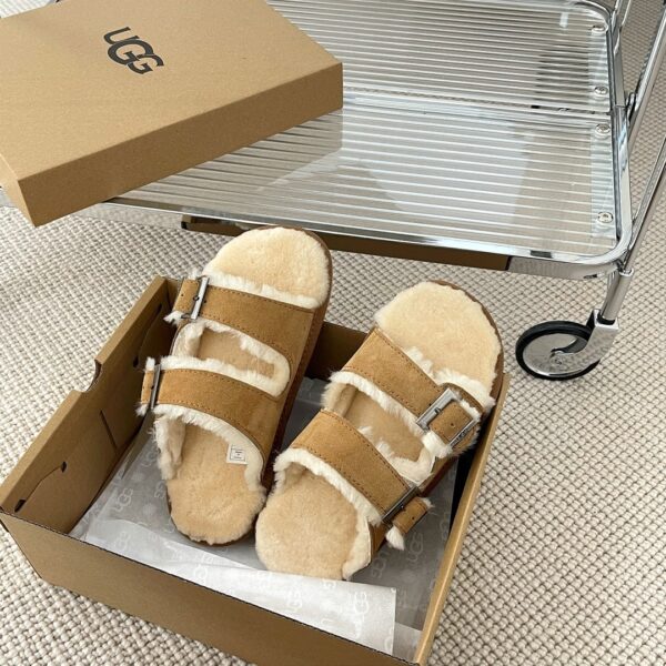 UGG 46.66$ code 506-6785-R - Image 2