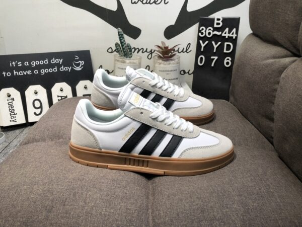 adidas 51.42$ code 351-6778-R - Image 11