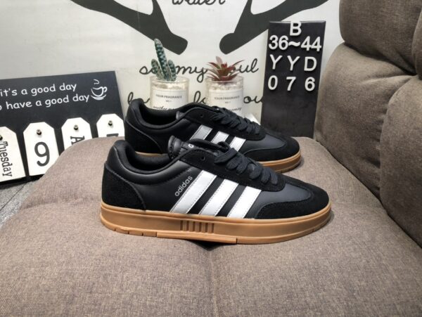 adidas 51.42$ code 351-6778-R - Image 10