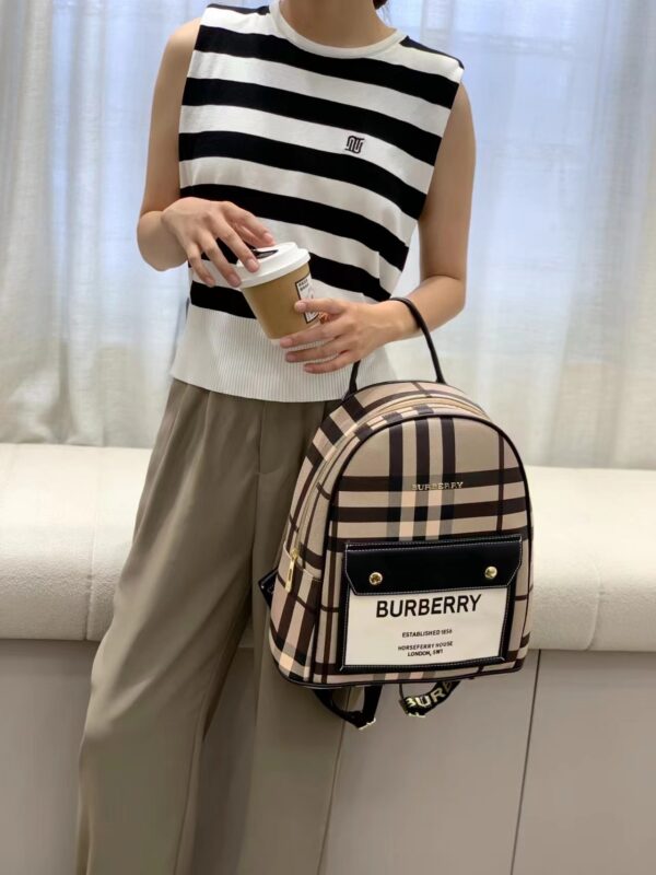 BURBERRY 36.73$ code 404-6760-R - Image 11