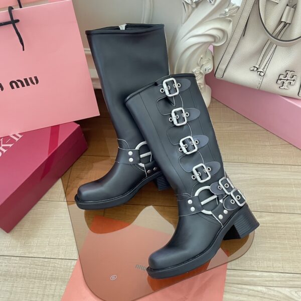 Miumiu 69.99$ code 449-6732-R