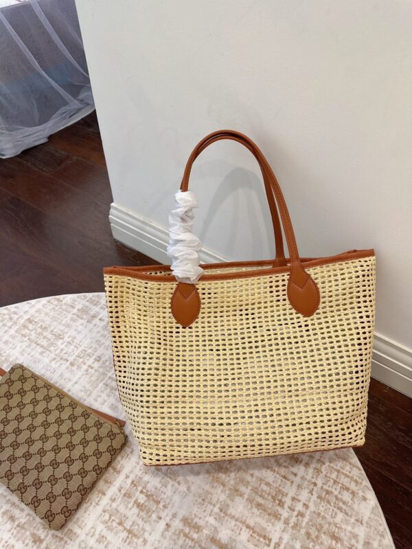 GUCCI 89$ code 306-7478-R