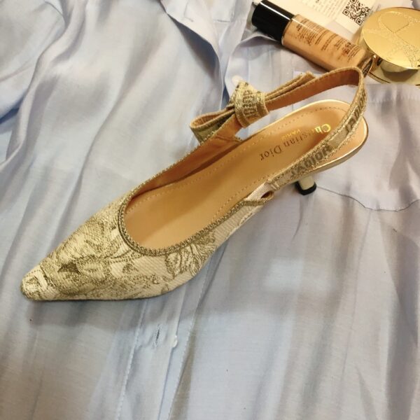 Dior 39.99$ code 449-6735-R - Image 10