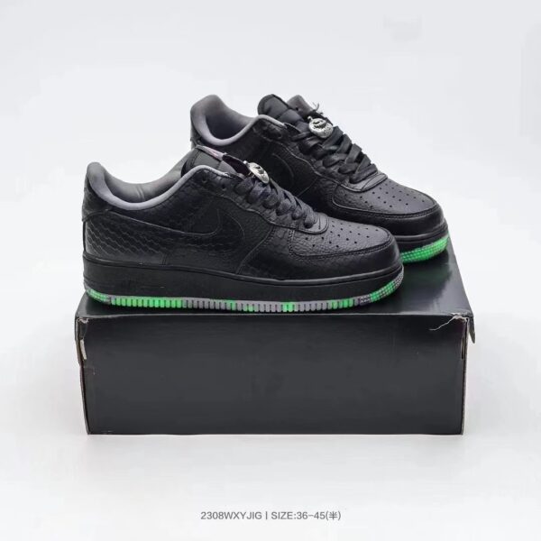 NIKE 53.91$ code 351-6723-R