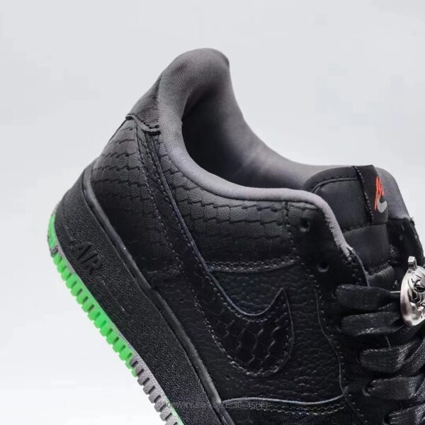 NIKE 53.91$ code 351-6723-R - Image 4
