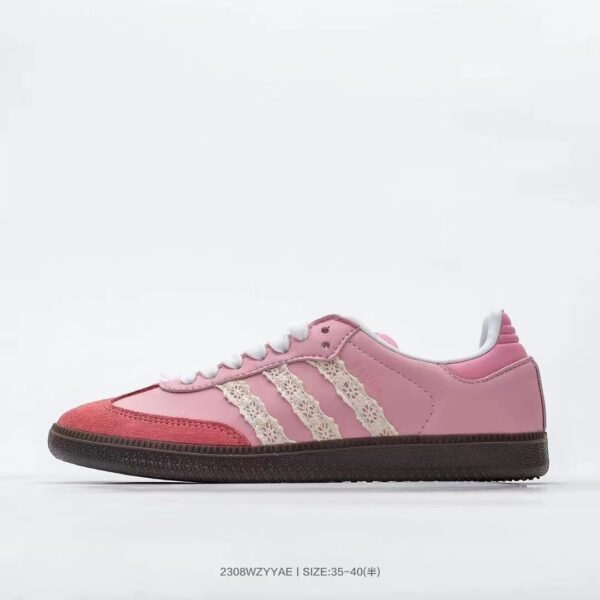 adidas 52.03$ Code 351-6698-R