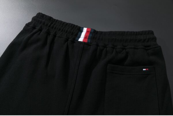 tommy 31.88$ code 268-6658-R - Image 3