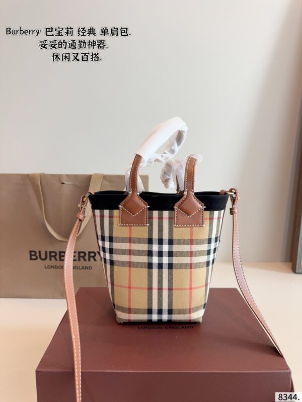 Burberry 60.77$ code 306-7592-R - Image 3