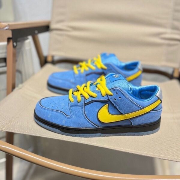 1499-35$nike - Image 10