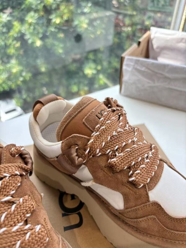 Jam6226 UGG 89.99$ - Image 3