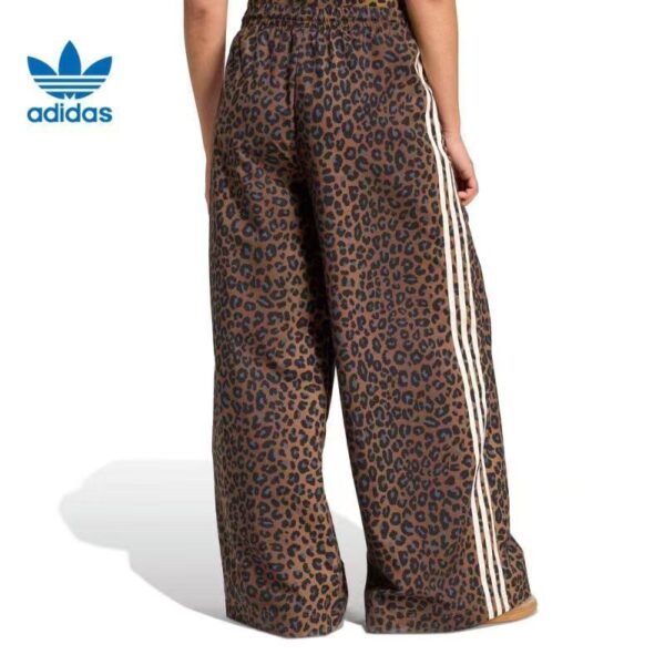 Z7094 ADIDAS 50$ - Image 6