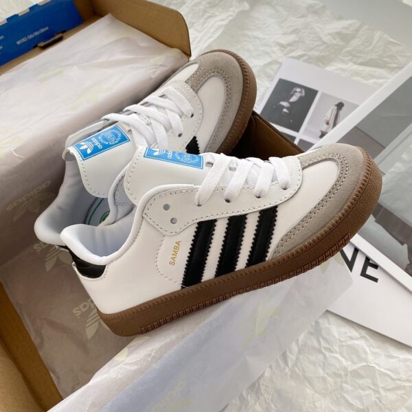 adidas 39.17$ code 351-6859-R - Image 9