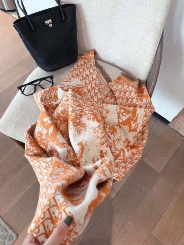 E1498-168￥ - Image 8