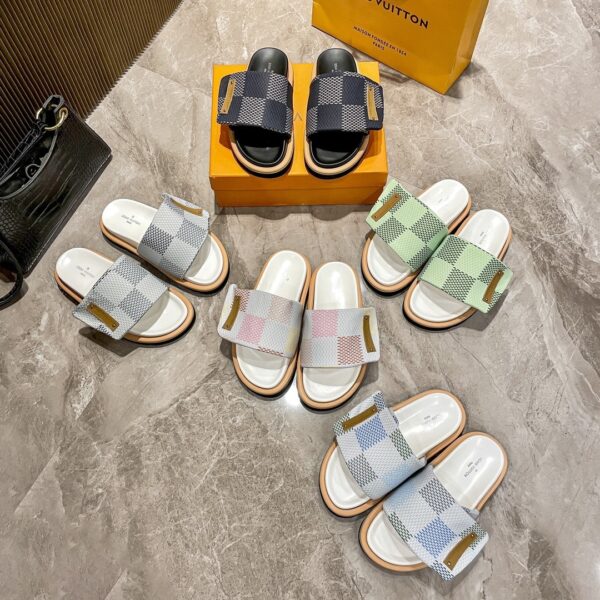 LV 43.99$ code 449-7396-R