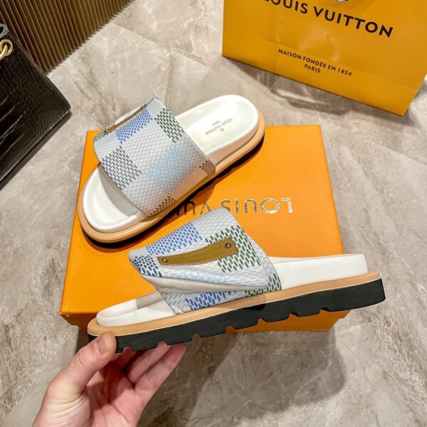 LV 43.99$ code 449-7396-R - Image 3