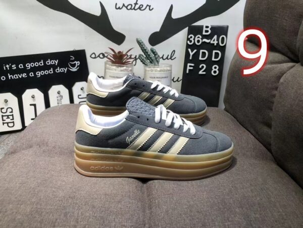 ADIDAS 49.99$ CODE 351-7021-R - Image 10