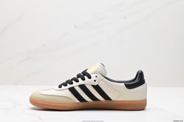 adidas 49.99$ code 351-7014-R - Image 6