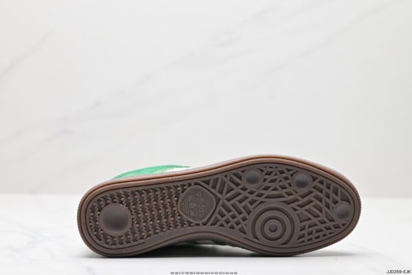 adidas 49.99$ code 351-7013-R - Image 3