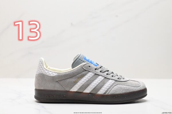 adidas 50.15$ code 351-6997-R - Image 4