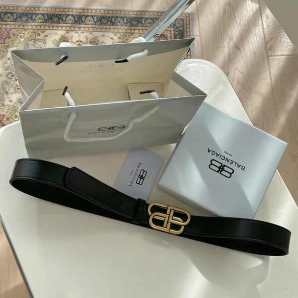balenciaga 19.99$ Code 454-6702-R - Image 7
