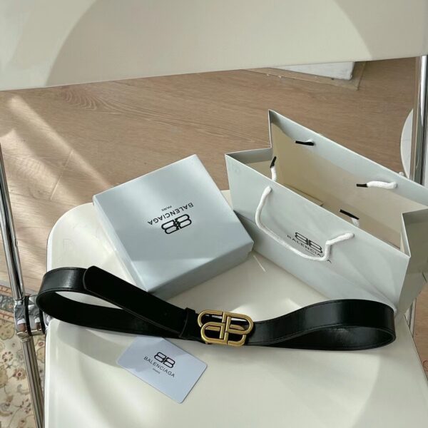 balenciaga 19.99$ Code 454-6702-R - Image 9